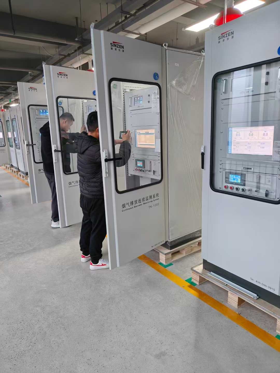 1736308176483705.jpg 煙氣在線監(jiān)測調(diào)試過程